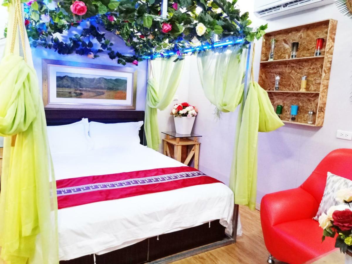 Woju Homestay Тайнань Екстер'єр фото